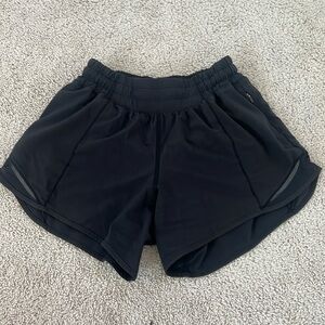 hottie hot Lululemon black shorts 4 inch size 2💓